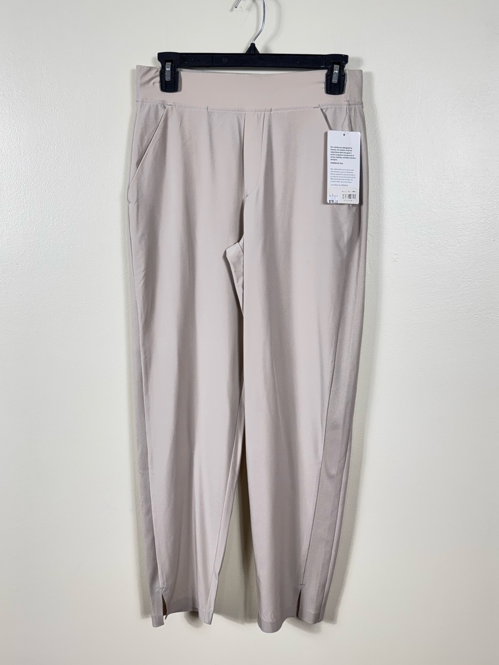 Athleta Brooklyn Ankle Pants Size 4 Stretch Pull On Tapered Athleisure New - Picture 2 of 7